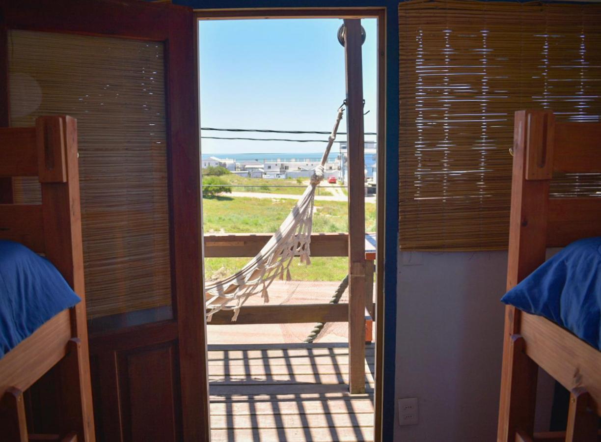 Mar De Fondo Hostel Punta Del Diablo Kültér fotó